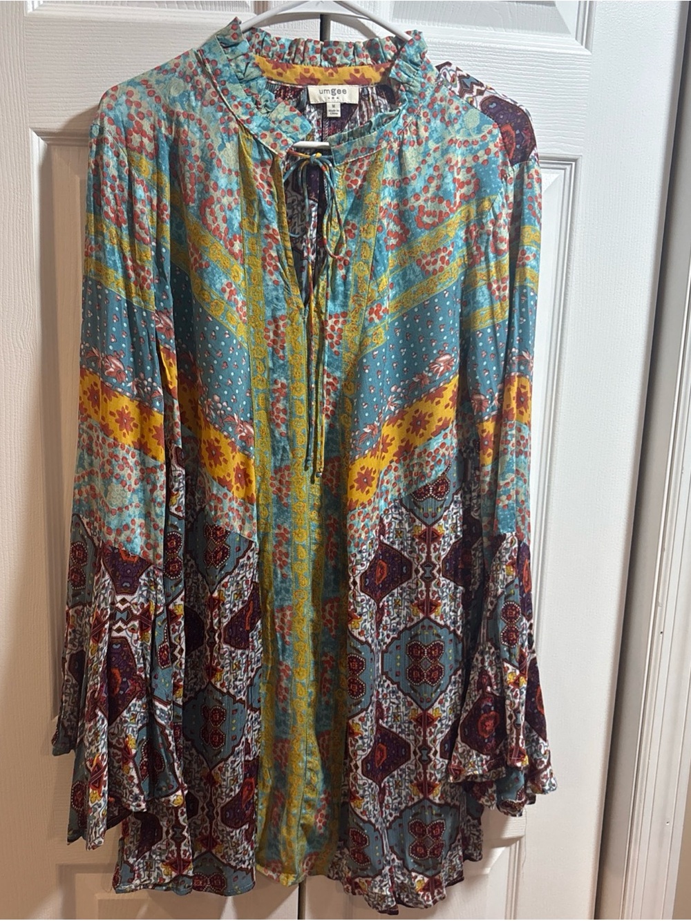 Umgee M Multicolor Boho Print Long Sleeve Tunic Blouse Boho Artsy Festival - Picture 2 of 6